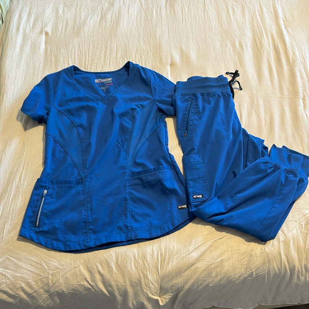 Greys Anatomy Scrubs